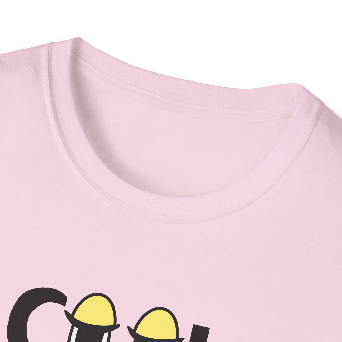 Cool Pickleball Mom Tee.