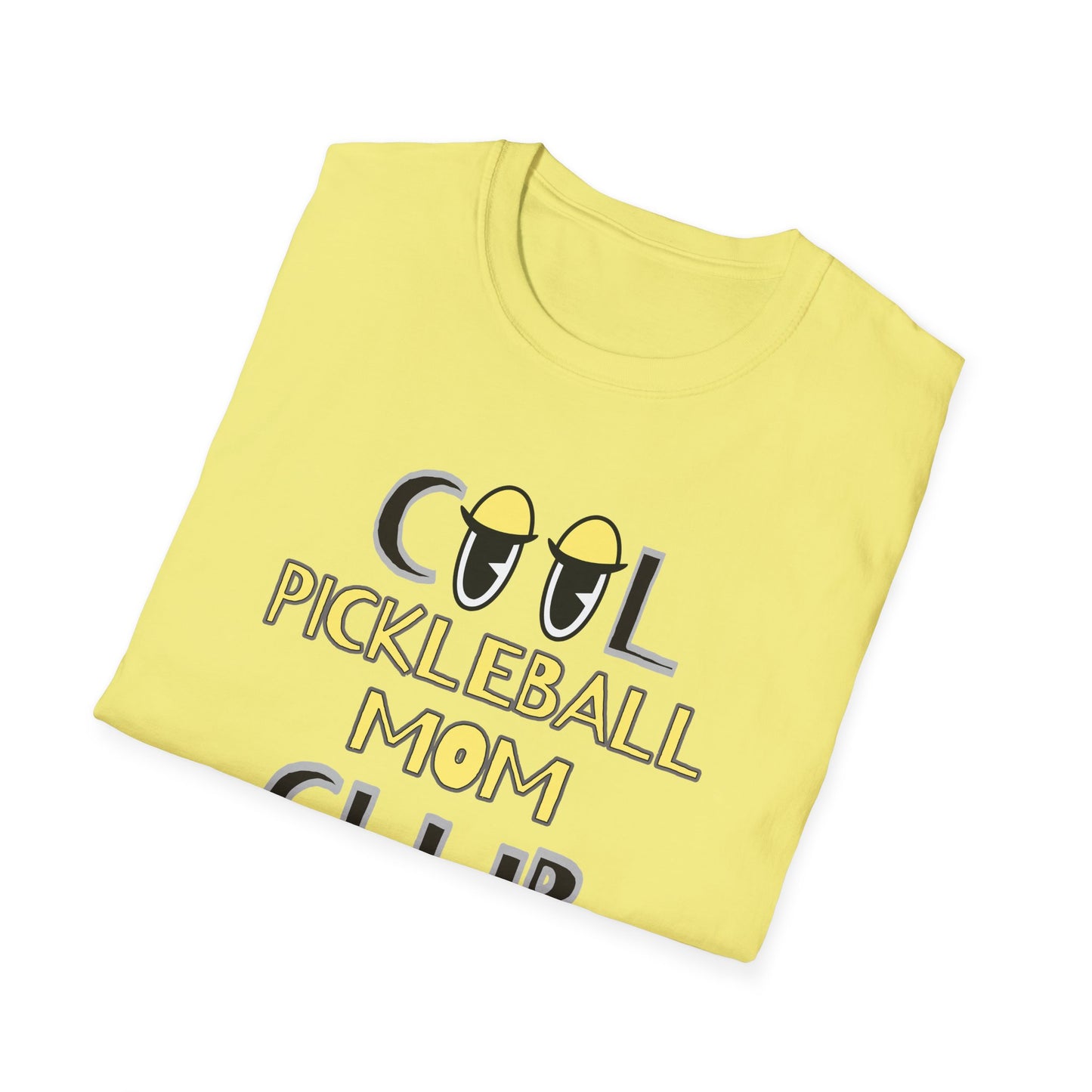 Cool Pickleball Mom Tee.