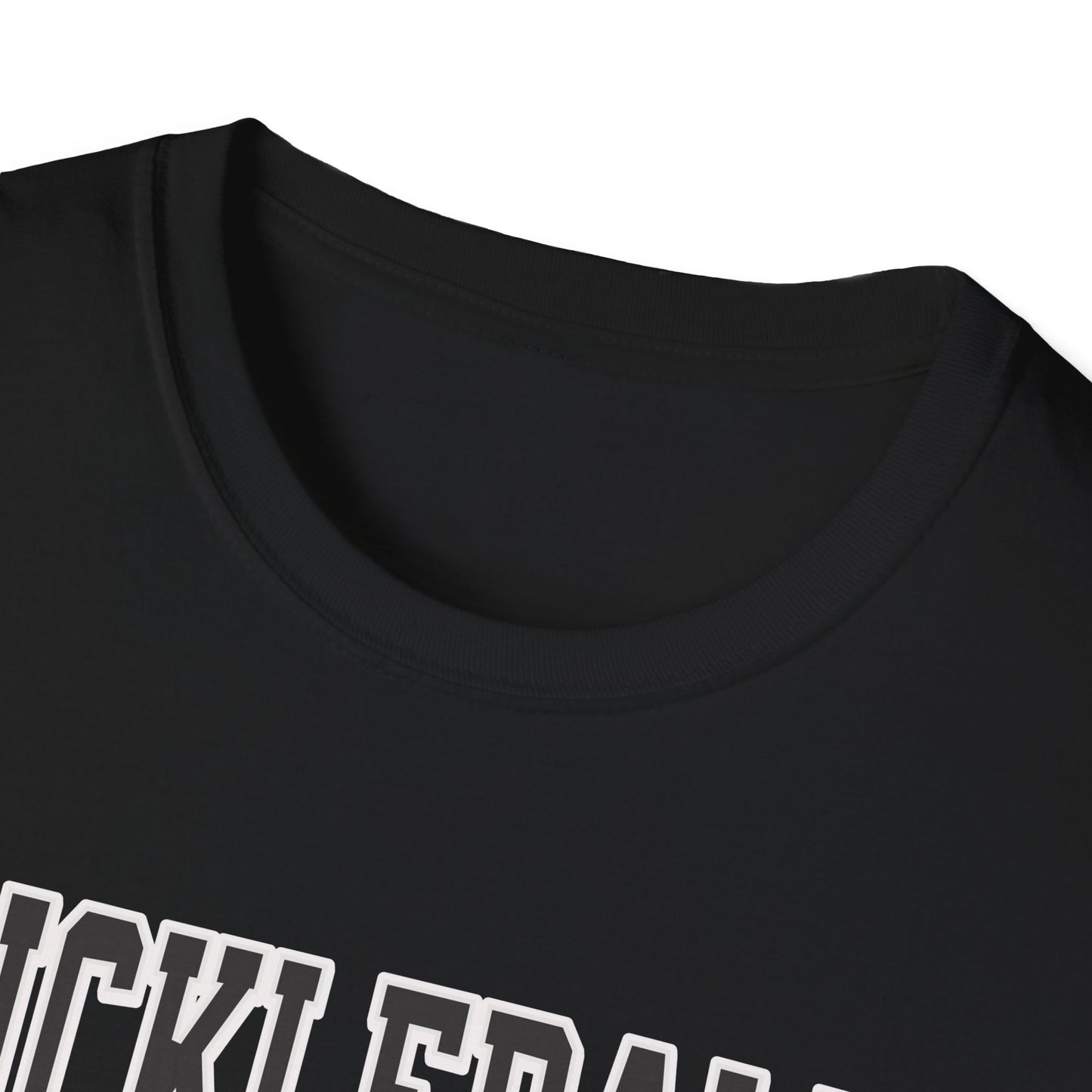 Pickleball with wreath. Pickleball Tee.
