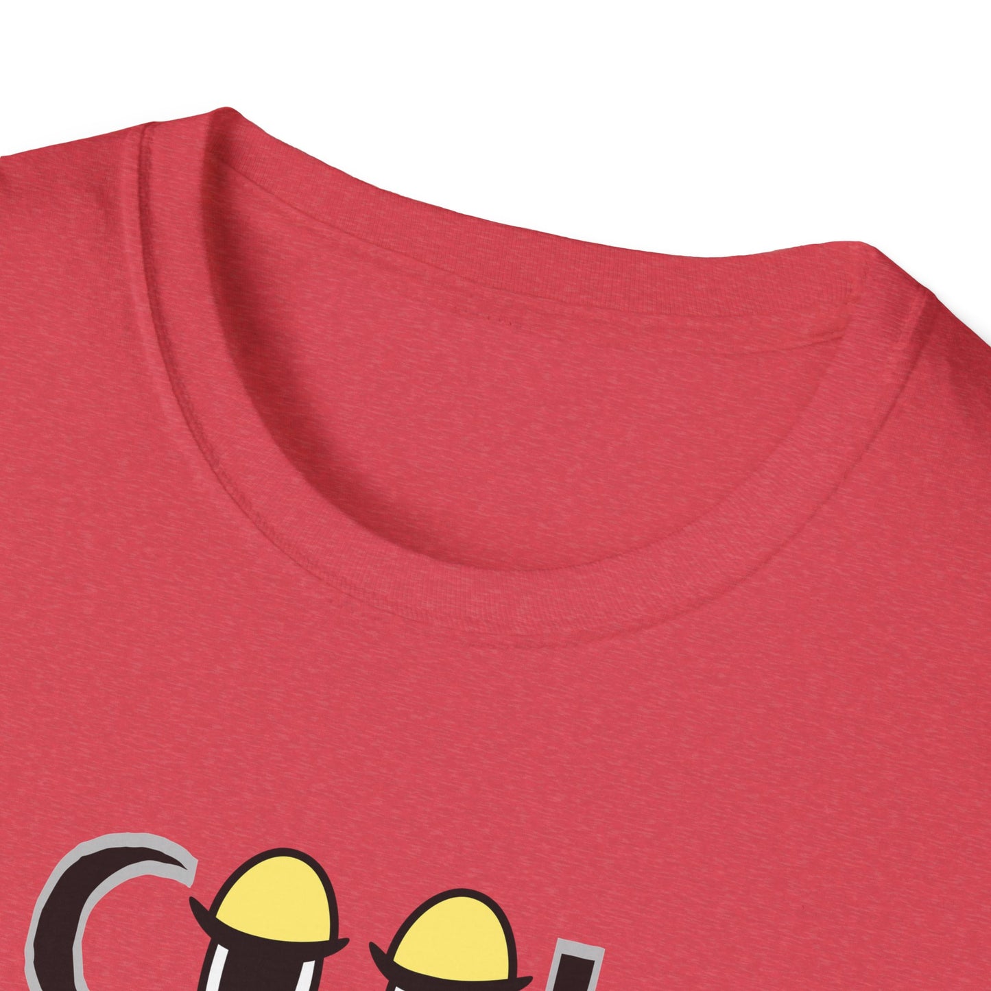Cool Pickleball Mom Tee.